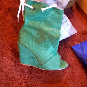 Open toe wedge bootie